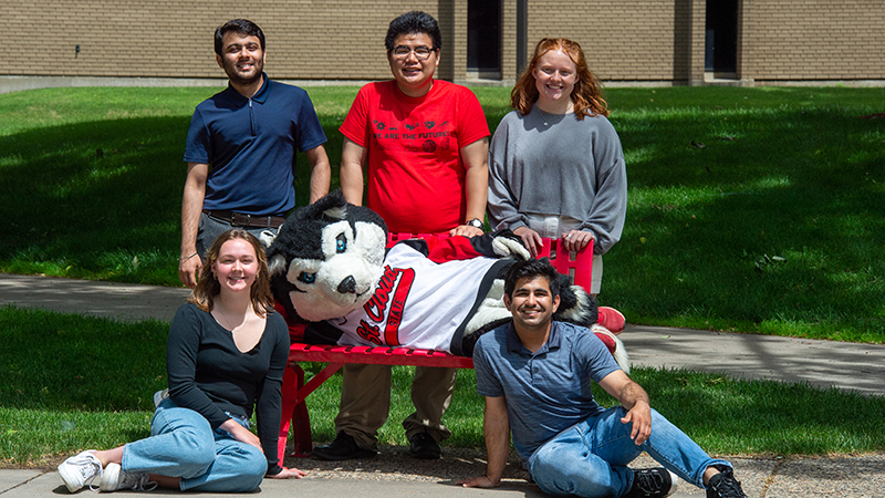 Students with Blizzard the mascot