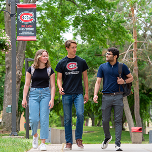 Huskies Preview Day - St. Cloud State University Students on a tour of the SCSU Campus