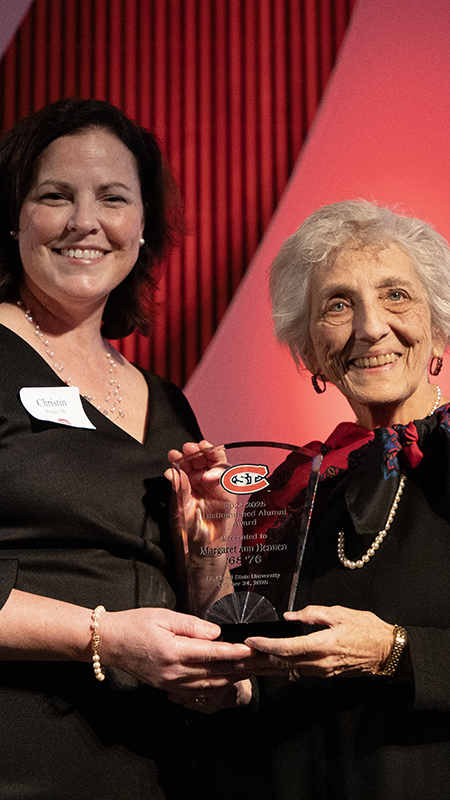 Margaret Ann Hennen receives her alumni award