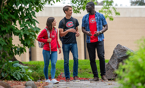 Students walking on campus at St. Cloud State