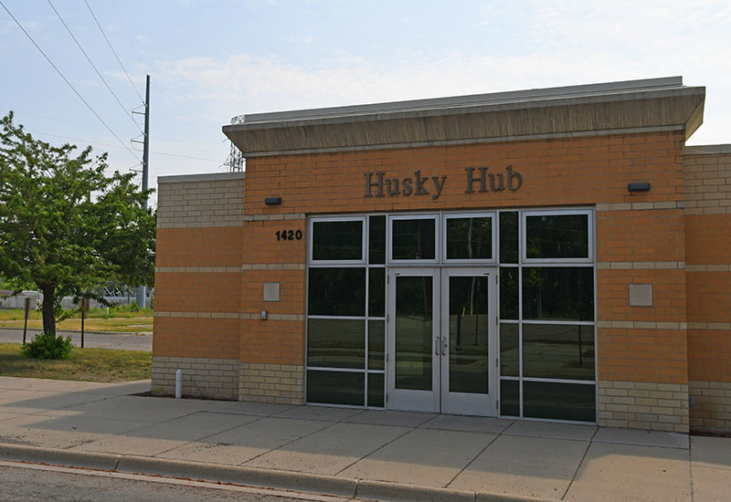 Husky Hub