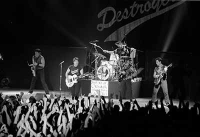 George Thorogood and the Delaware Destroyers