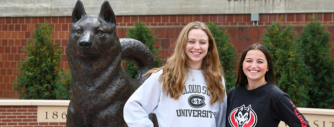 Students standing at Husky Plaza at St. Cloud State