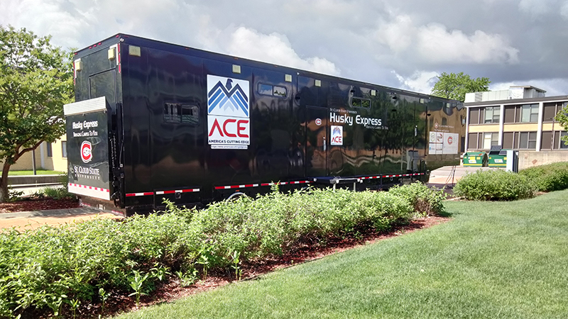 Exterior of Husky Express trailer